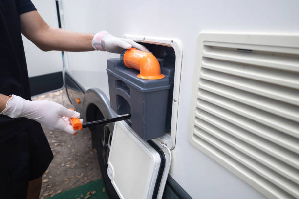 Portable Toilet Options We Offer in Mondovi, WI