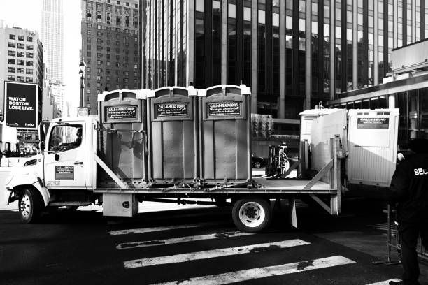 Best Porta potty rental for parties  in Mondovi, WI